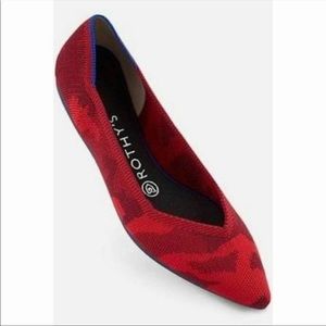 NWT Retired Rothy Red Camo Point Flats